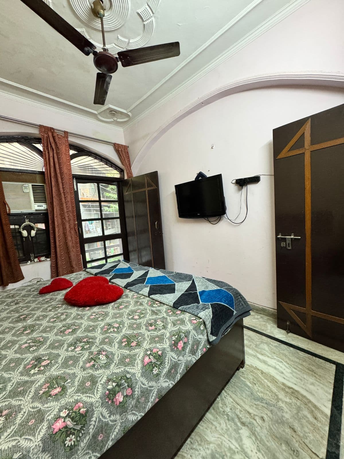 2BHK semi furnished