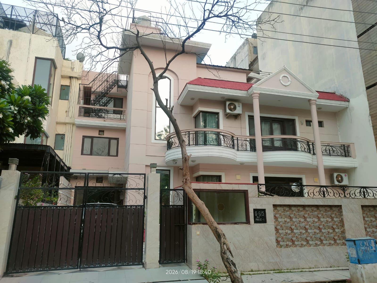 7 bhk kothi for sale  DLF 1